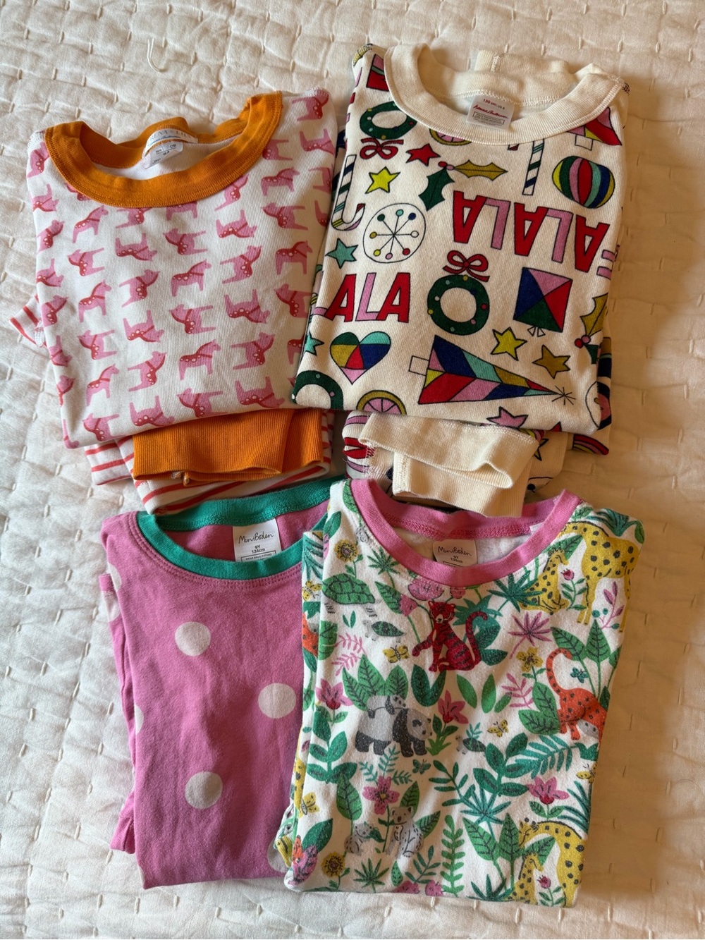 Bundle of 4 pajama sets 8/9 years mini boden Hanna Anderson summer/christmas